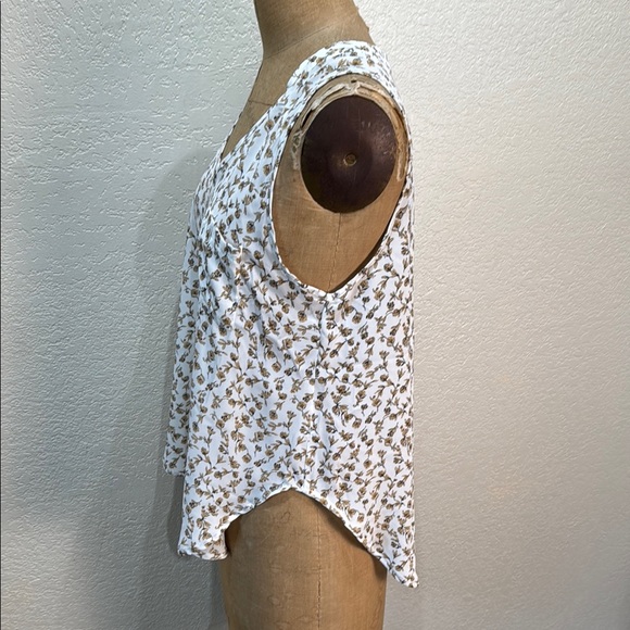 Lush Women's Large Floral Sleeveless V-Neck Top White and Brown NWT - Picture 9 of 11